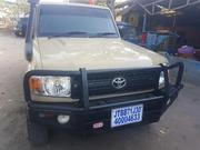 Toyota Land Cruiser 2015 Gold for sale