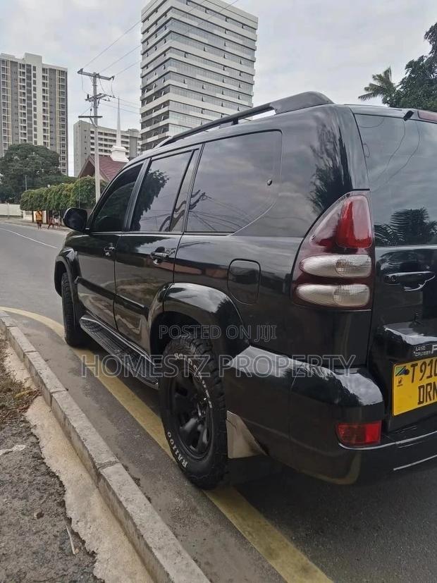 Toyota Land Cruiser Prado 2007 Black