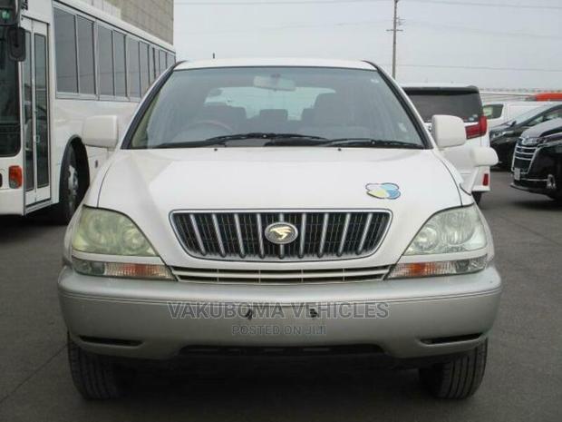 Toyota Harrier 2001 Pearl