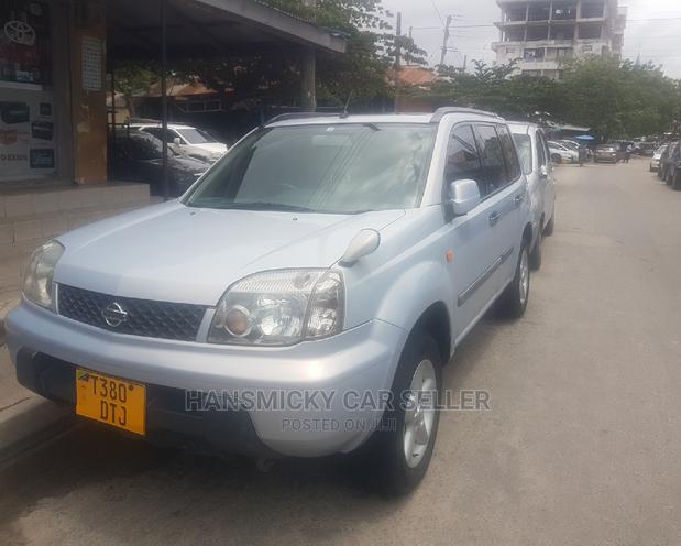 Nissan X-Trail 2002 Silver
