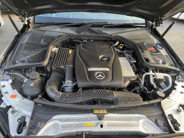 Mercedes-Benz C200 2017 Gray