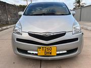 Toyota Ractis 2005 Silver for sale