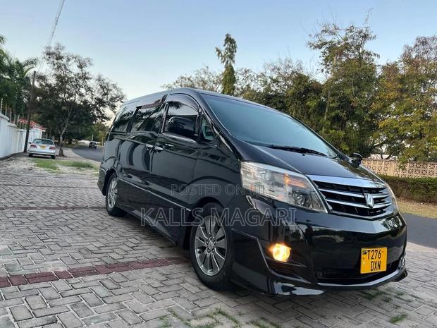 Toyota Alphard 2006 Black