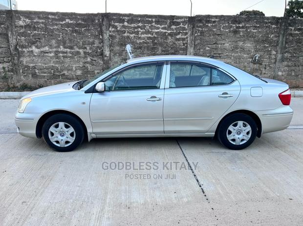 Toyota Premio 2003 Silver