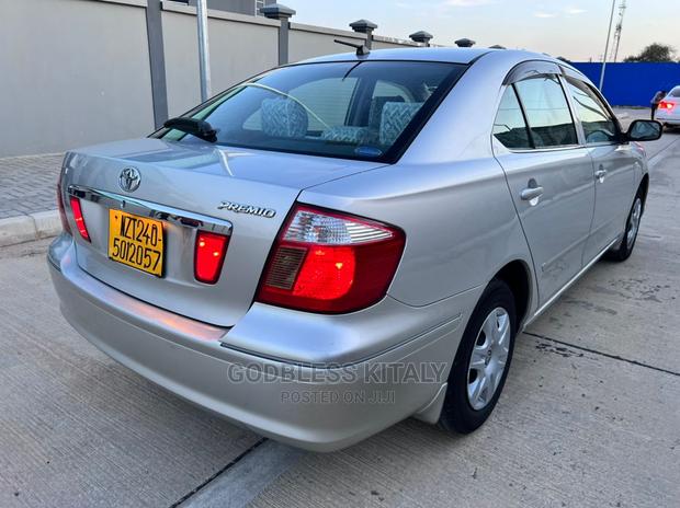 Toyota Premio 2003 Silver