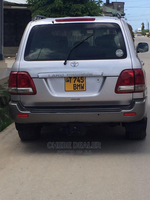 Toyota Land Cruiser 4.5 V8 VXR 2010 Silver