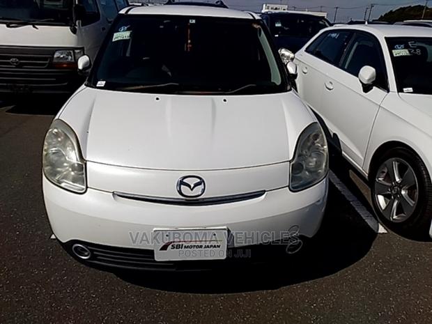 Mazda Verisa 2009 Pearl