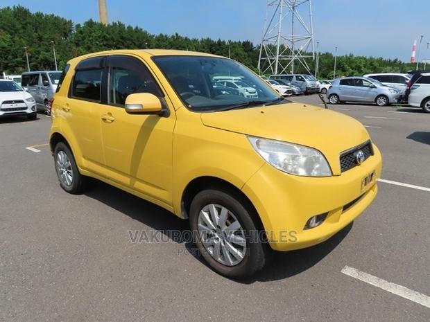 Toyota Rush 2006 Yellow