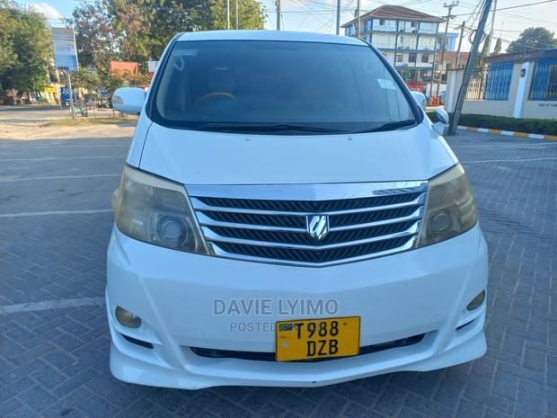 Toyota Alphard 2006 Pearl