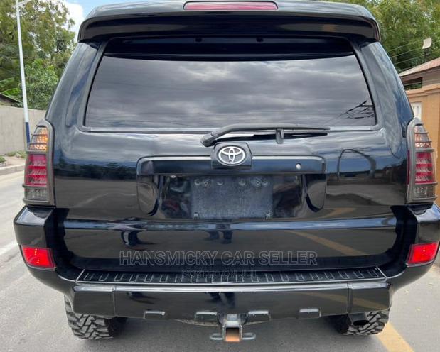 Toyota Hilux Surf 2005 Black
