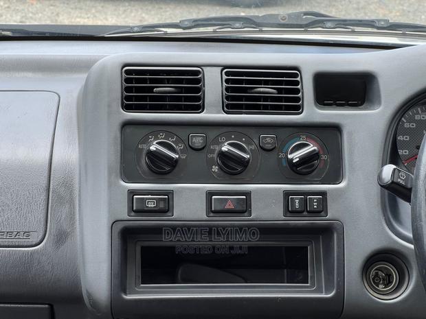Toyota RAV4 Cabriolet 1998 Pearl