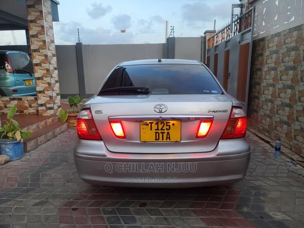 Toyota Premio 2005 Silver