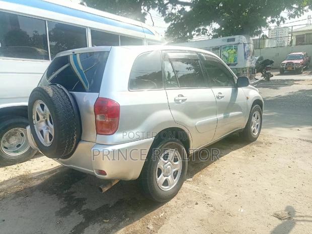 Toyota RAV4 2005 Silver