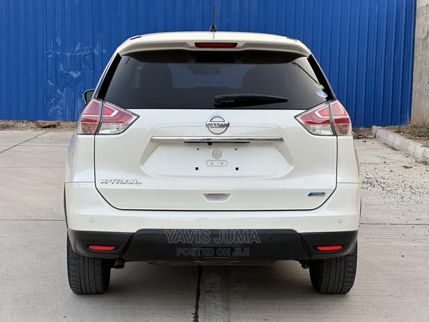 Nissan X-Trail SV Premium 2014 White