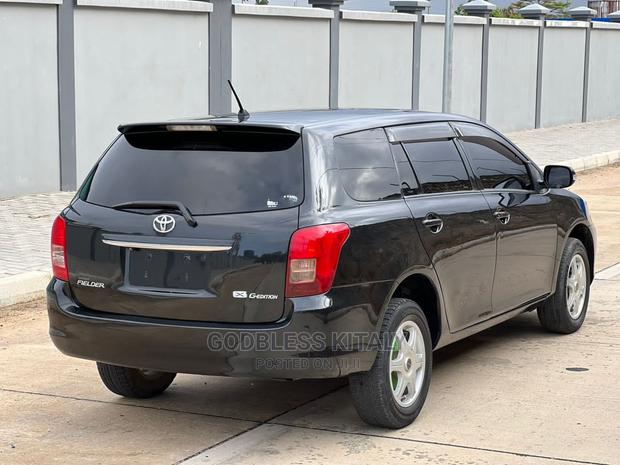 Toyota Corolla Fielder 2006 Black