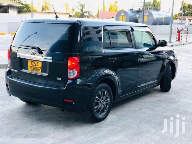Toyota Corolla Rumion 2008 Black