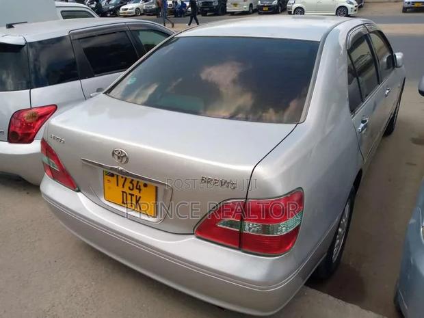 Toyota Brevis 2004 Silver