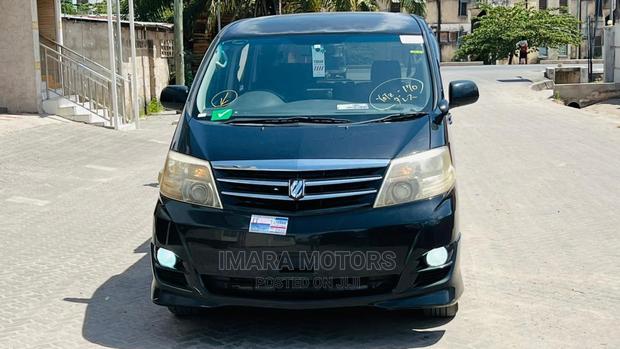 Toyota Alphard 2005 Black