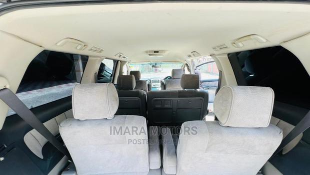 Toyota Alphard 2006 Black