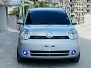Toyota Sienta 2005 Gray for sale