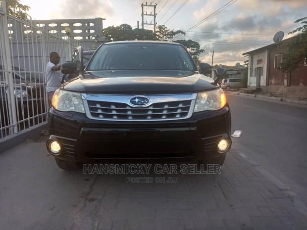 Subaru Forester 2011 Black