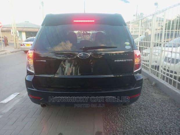 Subaru Forester 2011 Black