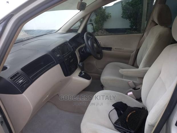 Toyota Corolla Spacio 2003 Beige