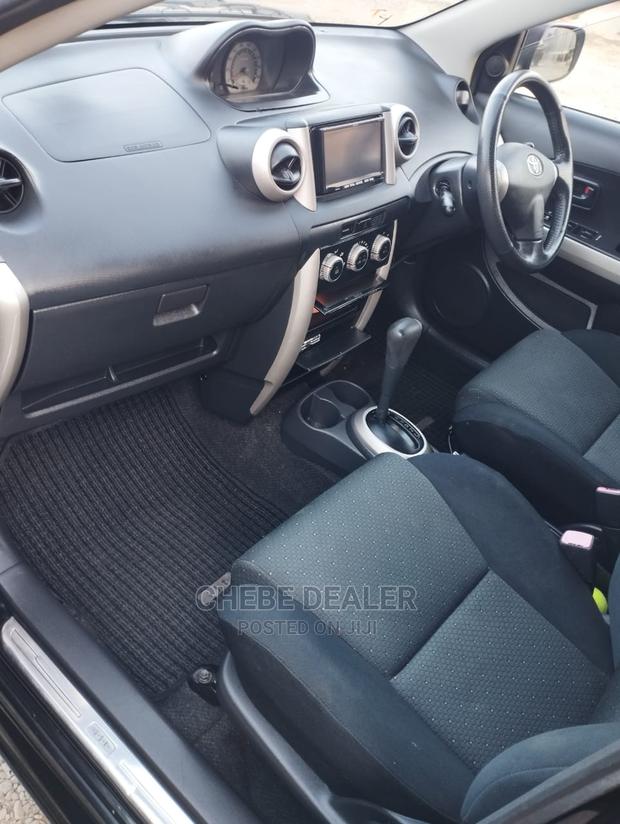 Toyota IST 2005 Black