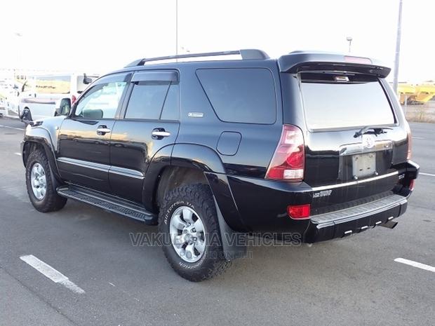 Toyota Hilux Surf 2005 Black