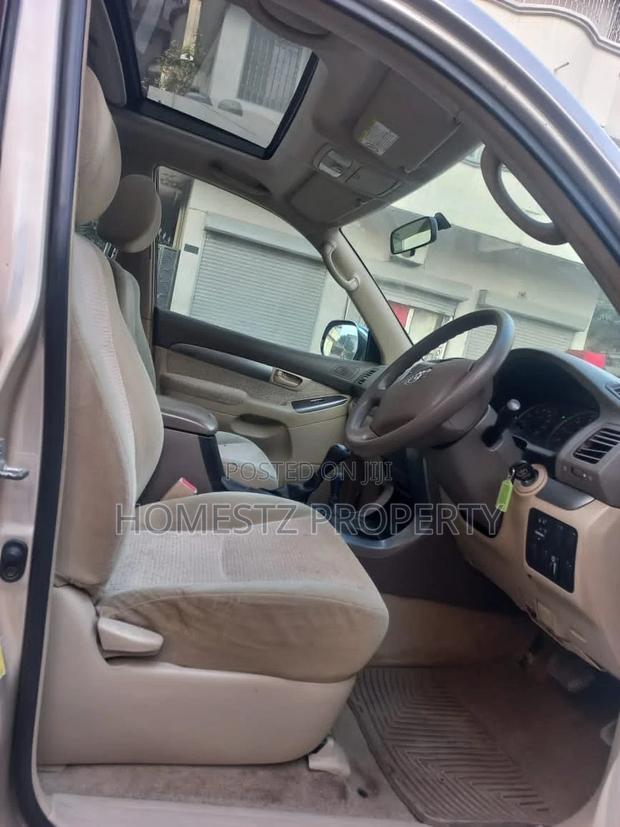Toyota Land Cruiser Prado 2007 Gold