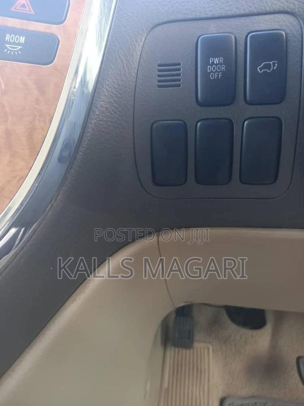 Toyota Alphard 2007 Black