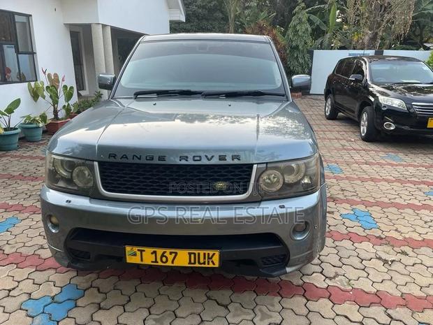 Land Rover Range Rover 2012 Gray