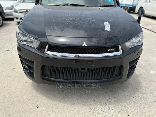 Mitsubishi Outlander 2011 Black