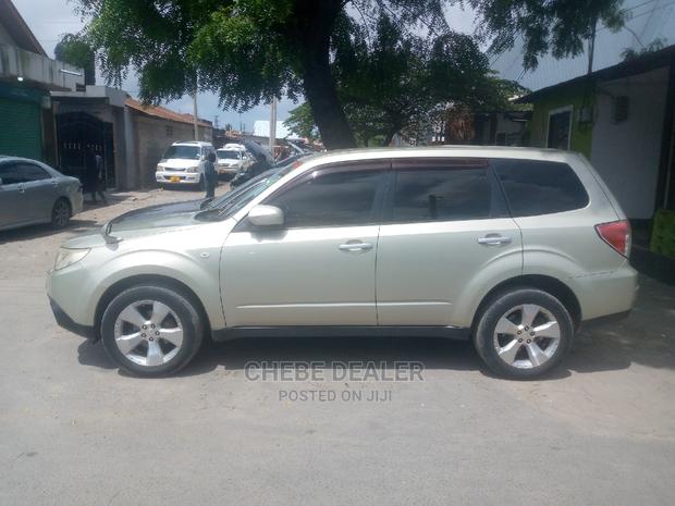 Subaru Forester Automatic 2004 Gray