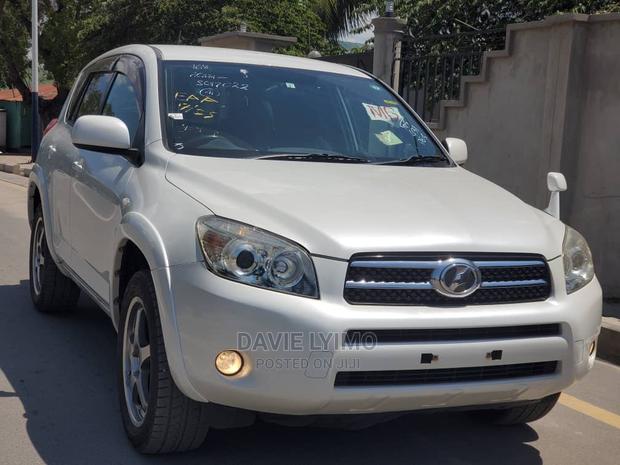 Toyota RAV4 2008 Pearl