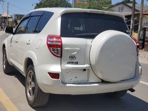 Toyota RAV4 2008 Pearl