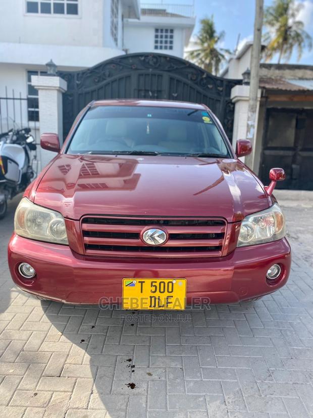 Toyota Kluger 2005 Red