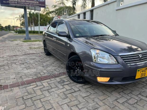 Toyota Premio 2004 Gray