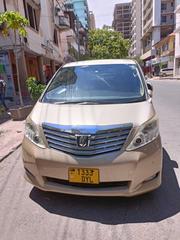 Toyota Alphard 2010 Gold for sale