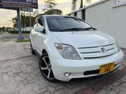 Toyota IST 2004 White for sale
