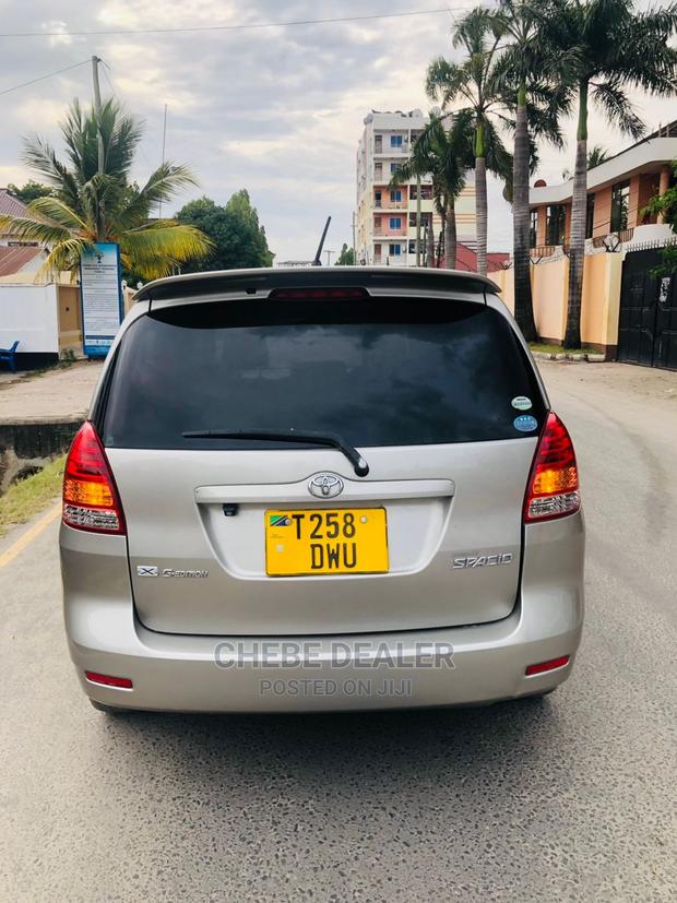 Toyota Corolla Spacio 2006 Silver