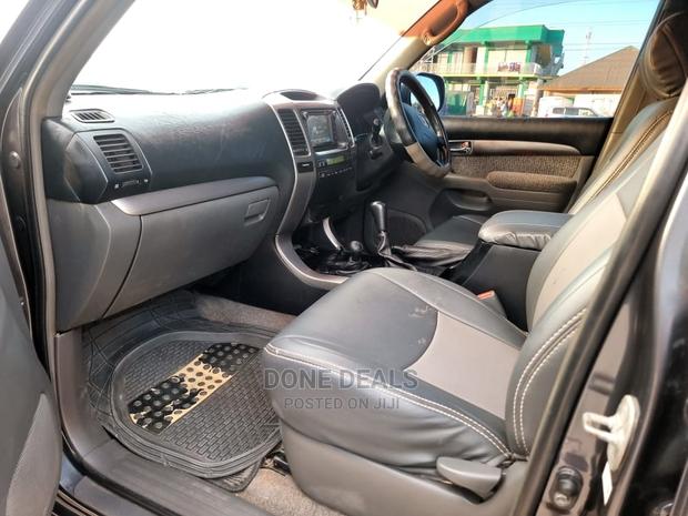 Toyota Land Cruiser Prado 2007 Gray