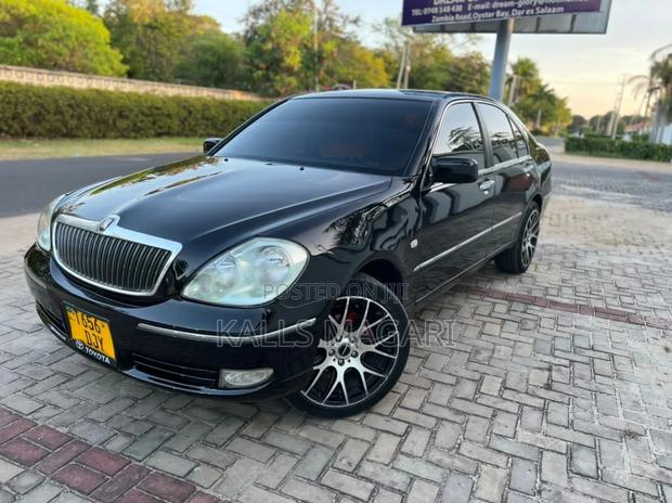 Toyota Brevis 2004 Black