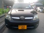 Toyota Hilux SR 4x4 2015 Black for sale