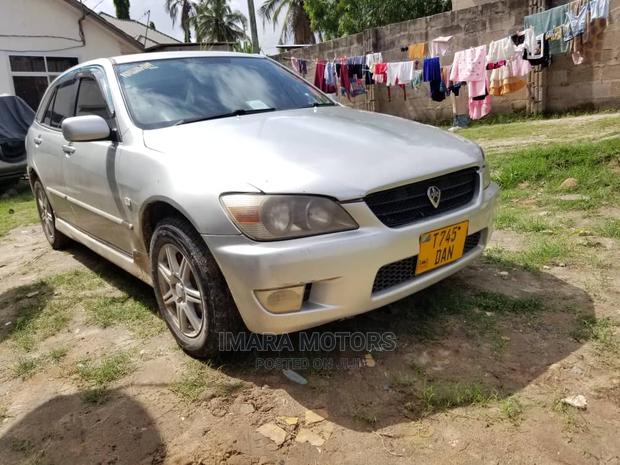 Toyota Altezza 2001 Silver
