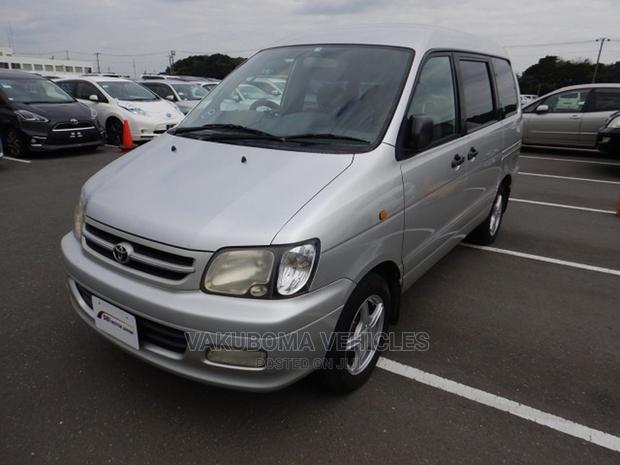 Toyota TownAce 1998 Silver