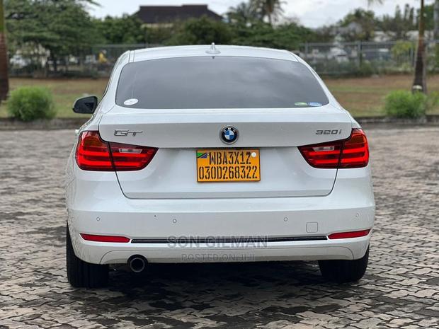 BMW G-Series 2015 Pearl