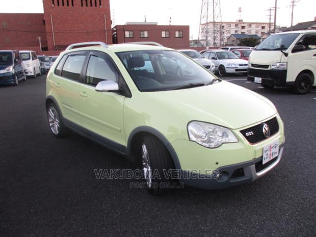 Volkswagen Polo 2008 Green