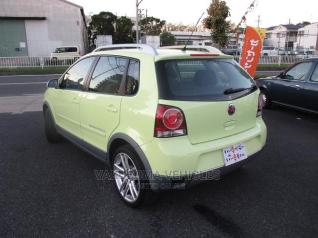 Volkswagen Polo 2008 Green