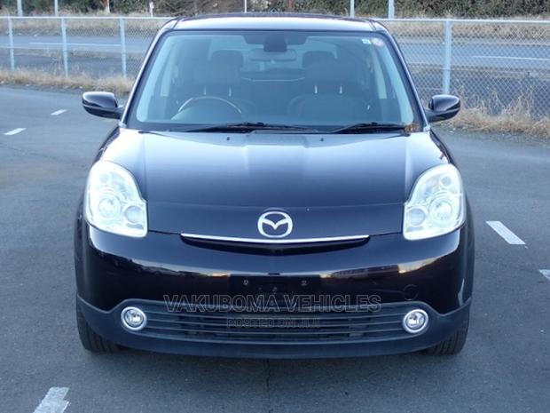 Mazda Verisa 2005 Brown